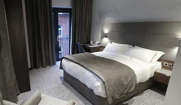 Ten Square Hotel Belfast 4*,  Regno Unito