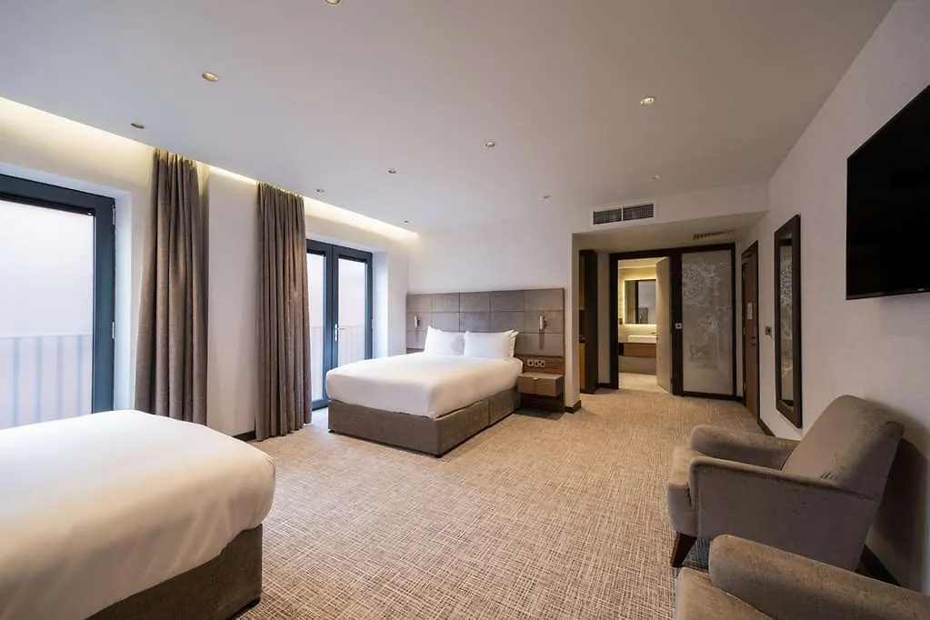 Ten Square Hotel 벨파스트 4*,  영국
